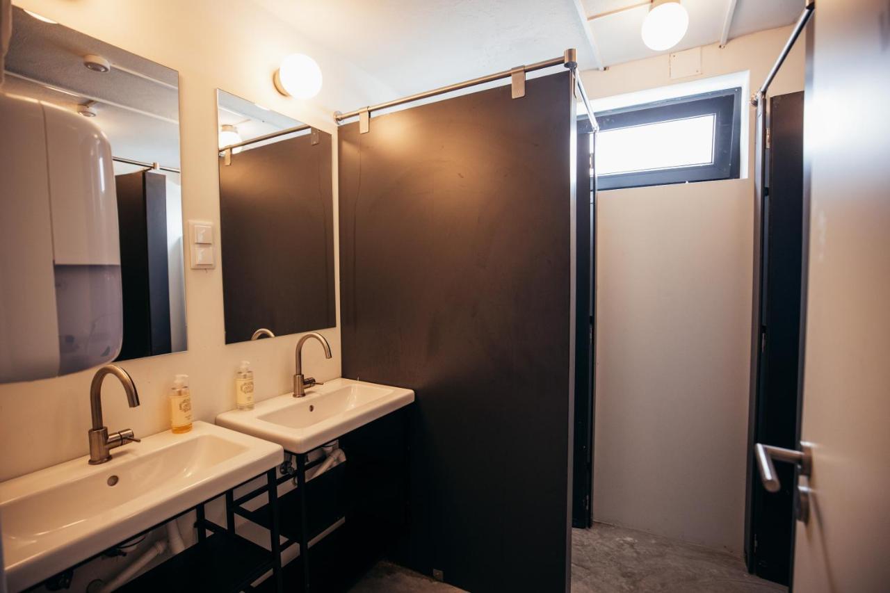 Mute Hostel ปอร์โตโกโว ภายนอก รูปภาพ